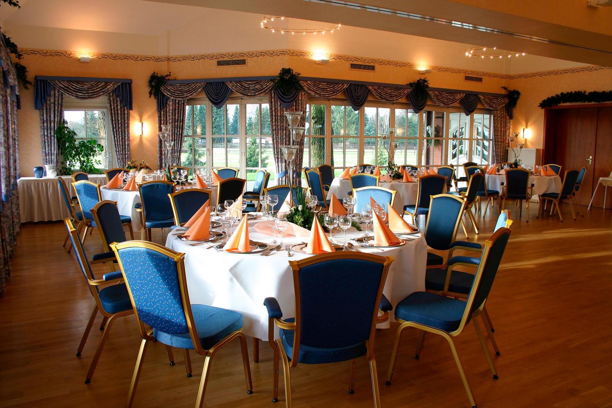 שטור Land-Gut-Hotel Restaurant Kreuz Meyer מראה חיצוני תמונה