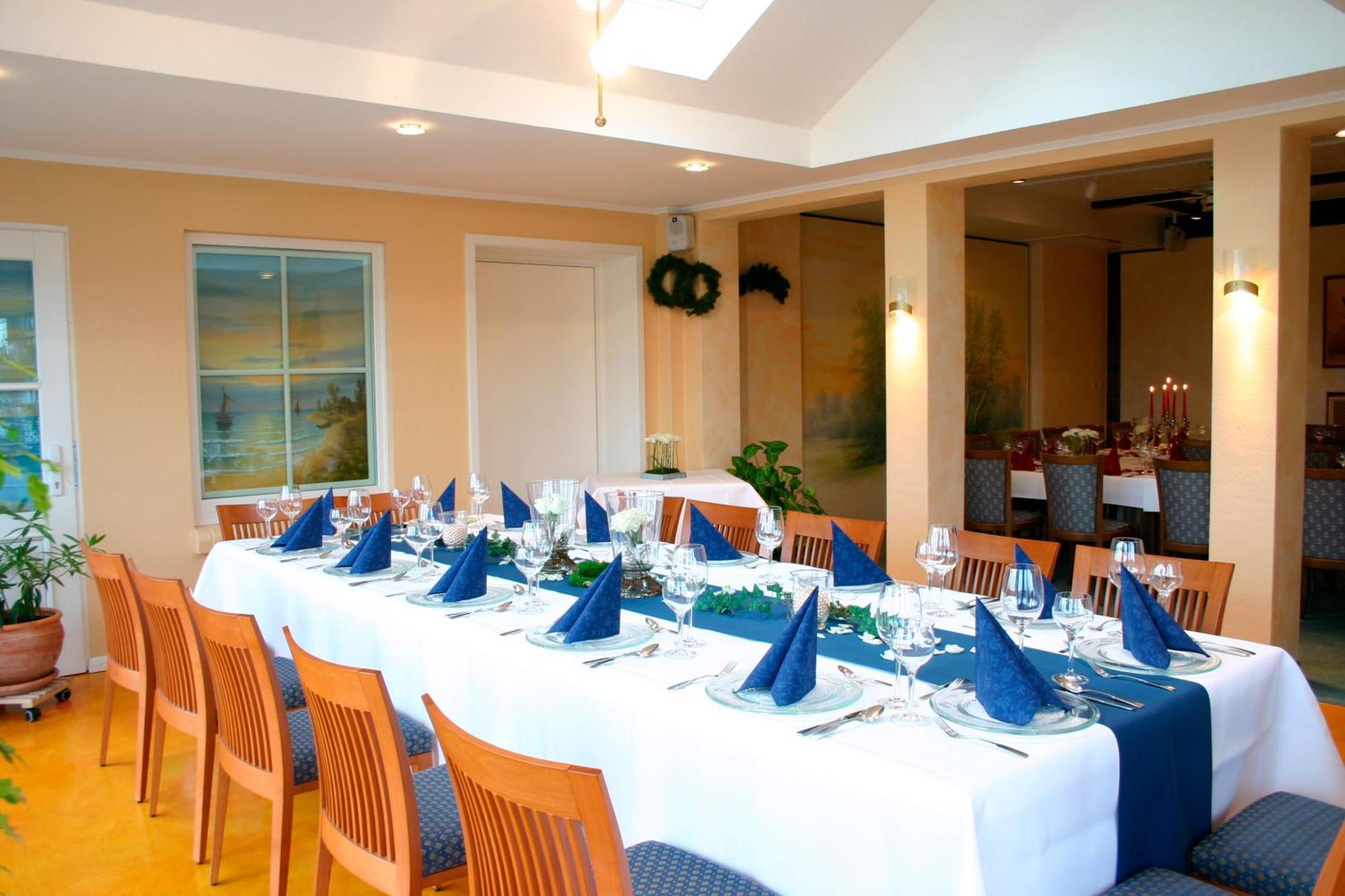שטור Land-Gut-Hotel Restaurant Kreuz Meyer מראה חיצוני תמונה
